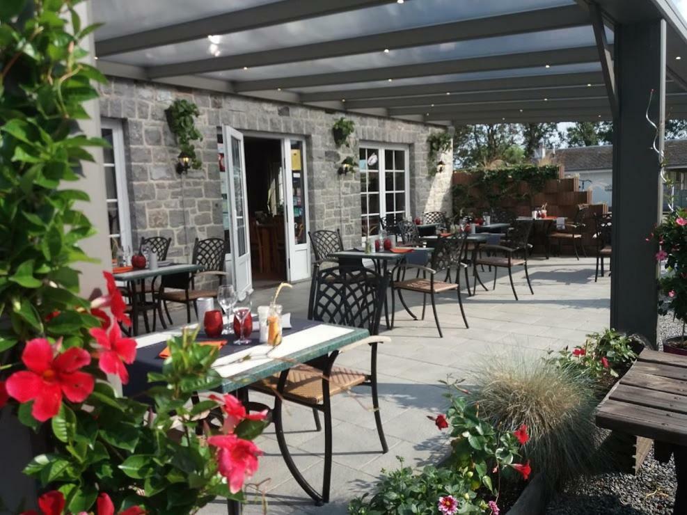 Bed En Breakfast Le Freyr Dinant Exterior photo